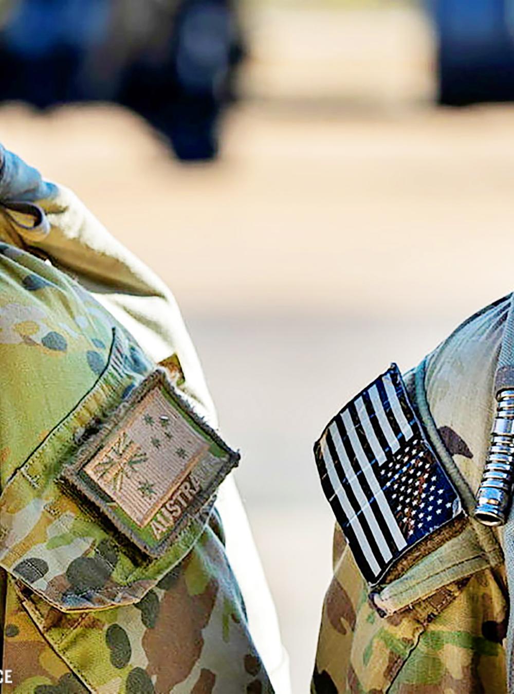 Australian and United States special operations force personnel